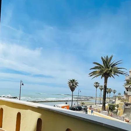 Guest house Mirage *